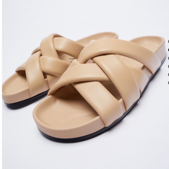 Zara Shoes - ZARA CHUNKY QUILTED STRAP LEATHER SLIDE SANDALS SIZE 7.5